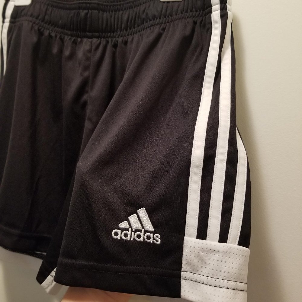 Adidas tastigo 19 soccer shorts - brand new